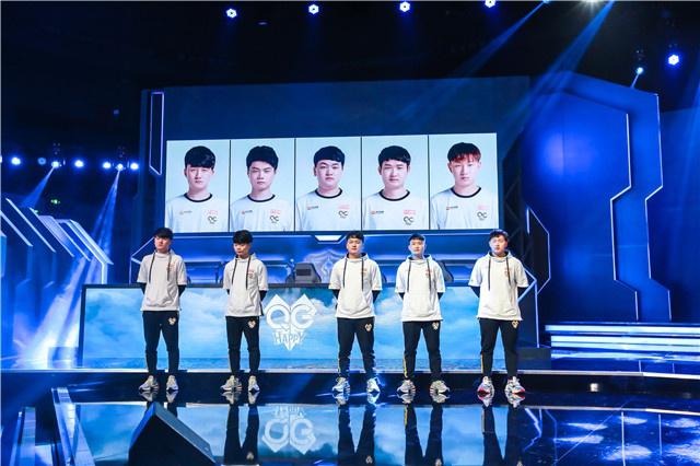 更反映了各 更反映了各