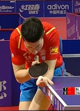 在接受采访 在接受采访