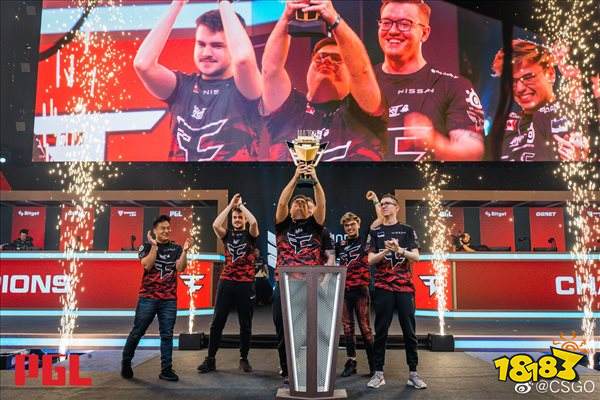 50万美元 50万美元