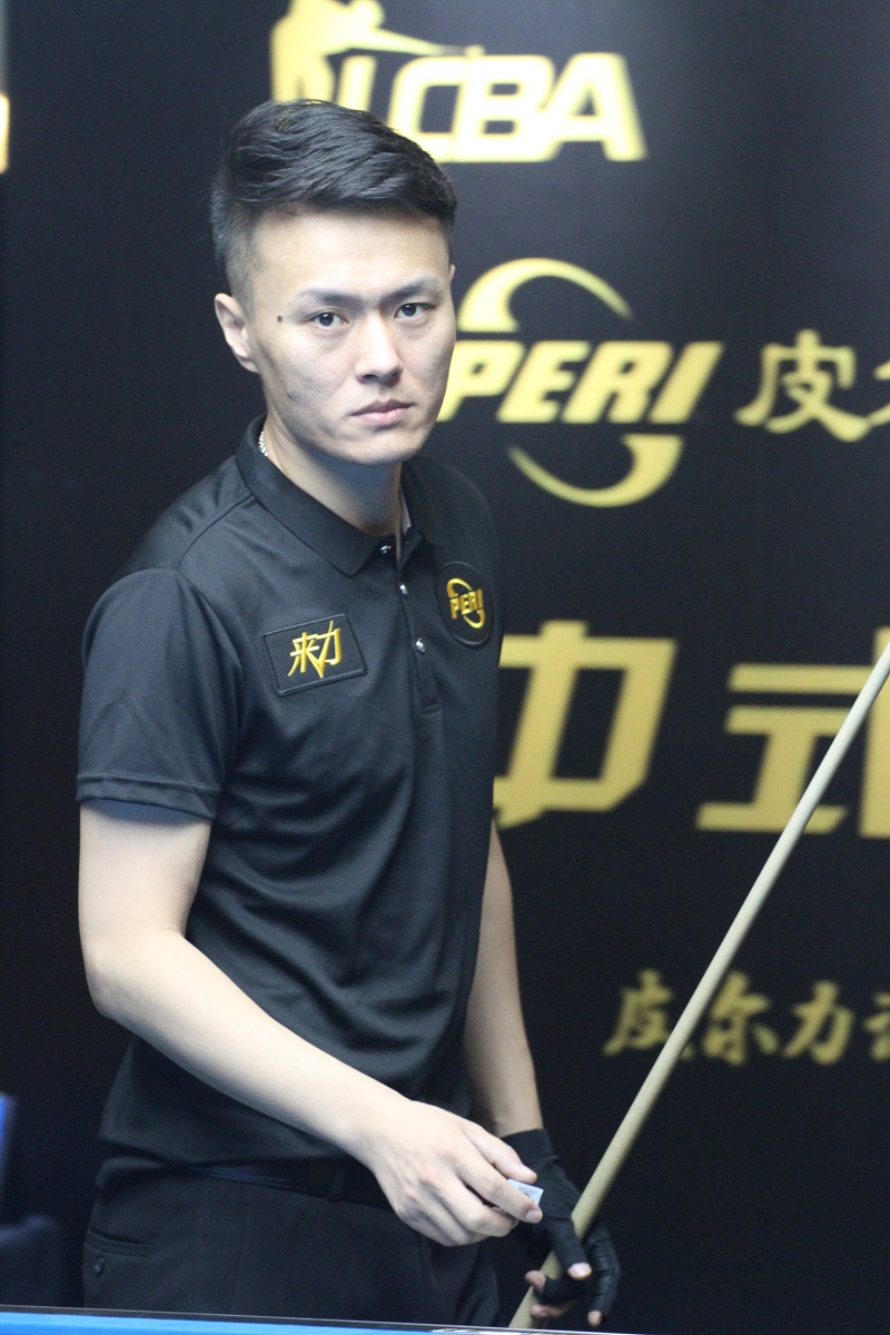 球比赛中 球比赛中