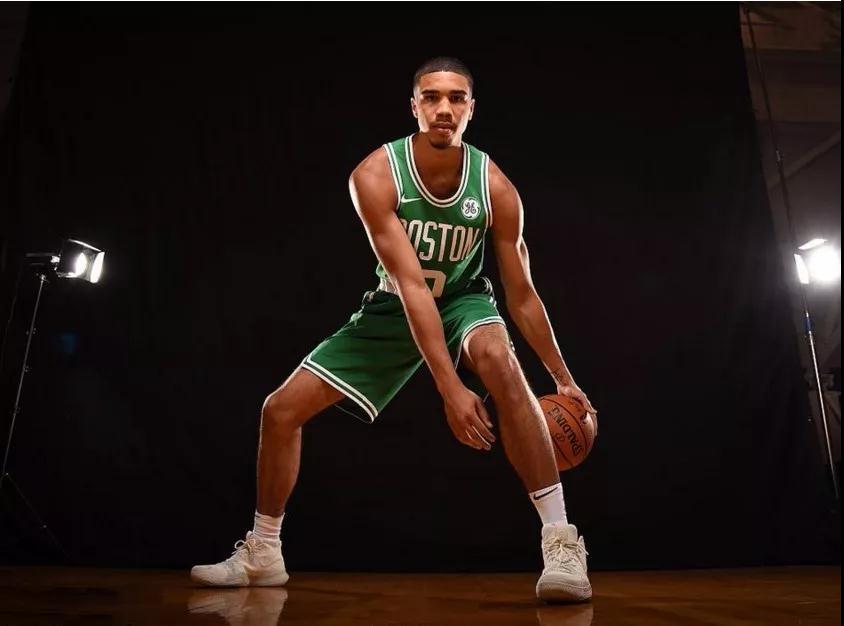 在对抗欧洲 在对抗欧洲