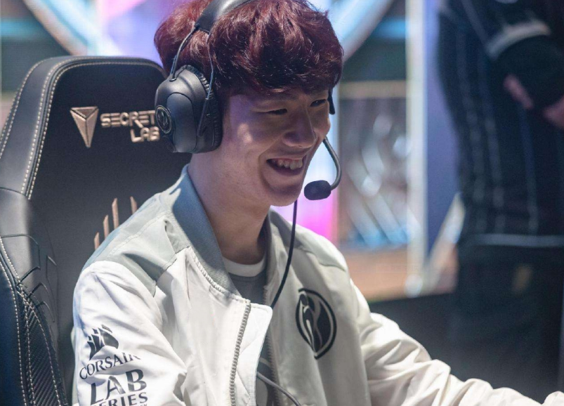 t通过交叉 t通过交叉